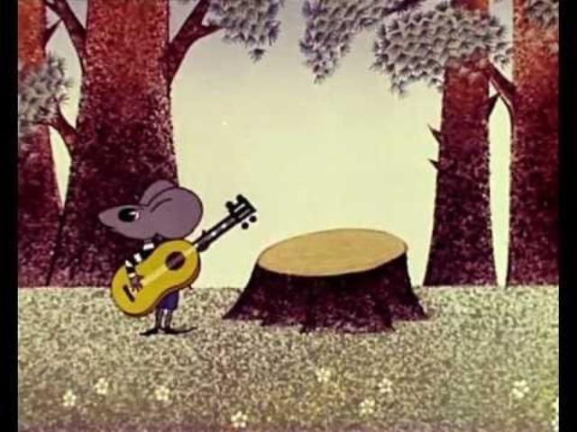 Маме песенку поем ля ля. Песенка мышонка 1967 Союзмультфильм. Мышонок с гитарой из мультфильма.